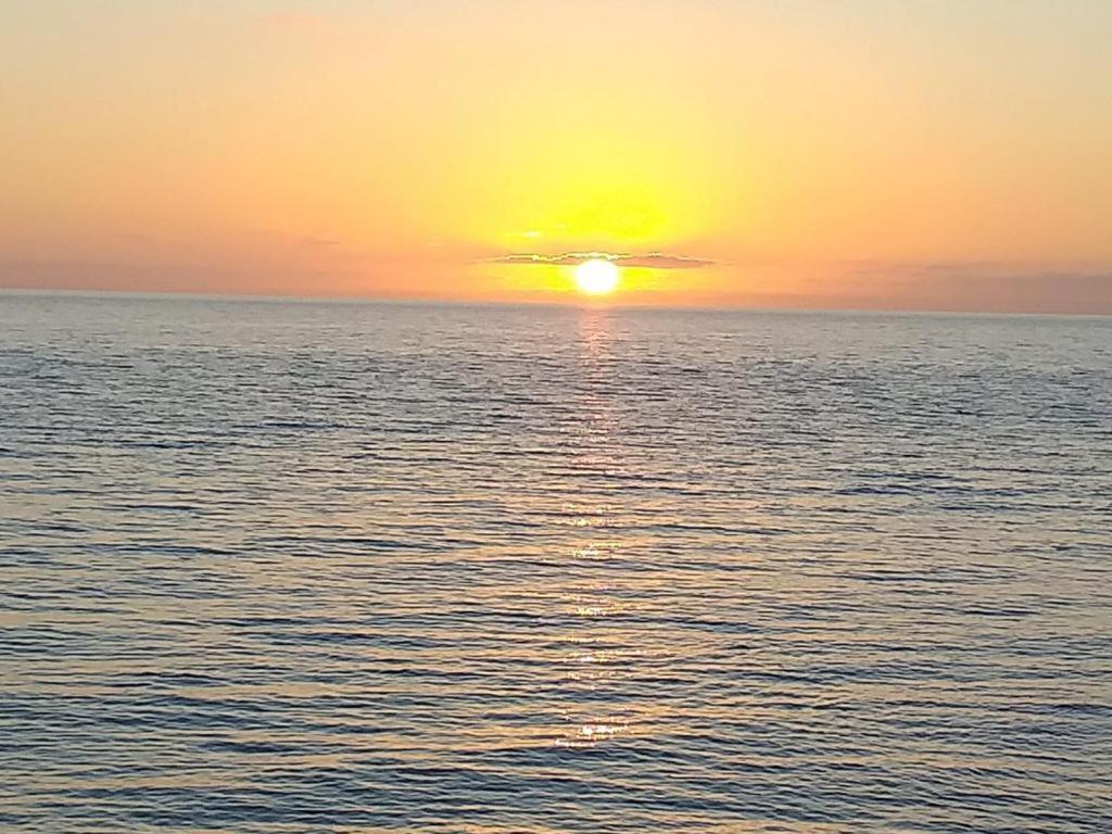 The Sunset Stay Apartmentsナッソー エクステリア 写真